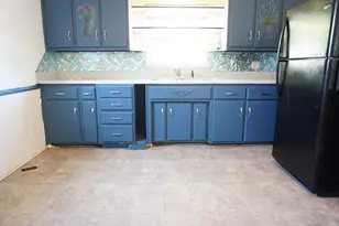800 W Lusher Ave, Elkhart, IN 46517 - Photo 6
