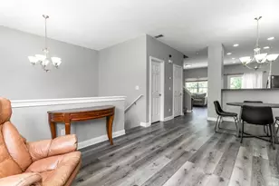 411 Abbey St, South Bend, IN 46637 - Photo 6