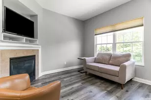 411 Abbey St, South Bend, IN 46637 - Photo 16