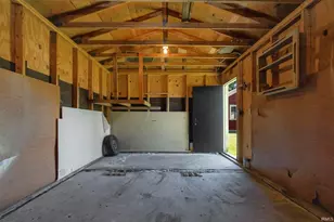 1818 Leer St, South Bend, IN 46613 - Photo 20