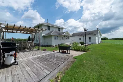 61000 Crumstown Highway, North Liberty, IN 46554 - Photo 4
