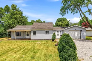10601 Toledo Ave, Osceola, IN 46561 - Photo 1