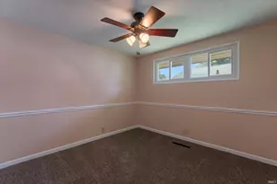 2620 Southridge Dr, South Bend, IN 46614 - Photo 8