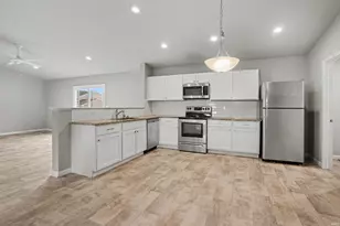 50784 Maple Isle Dr, Elkhart, IN 46514 - Photo 10