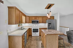 65652 Buttercup Ave, Goshen, IN 46528 - Photo 8