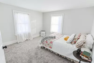 811 E Ewing Avenue, South Bend, IN 46613 - Photo 18