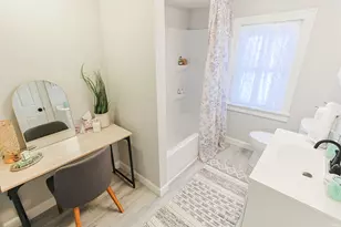 811 E Ewing Ave, South Bend, IN 46613 - Photo 20