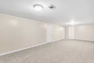 23321 Marydale Dr, Elkhart, IN 46517 - Photo 22