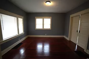1004 W Lasalle Ct, South Bend, IN 46616 - Photo 12