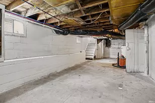 353 W Indiana Ave, Elkhart, IN 46613 - Photo 12