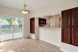 916 S 35th St, South Bend, IN 46615 - Photo 8