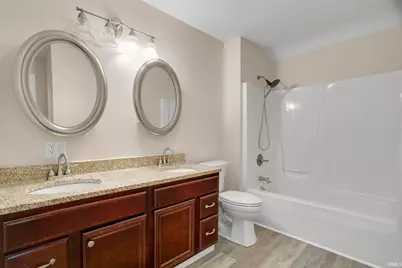916 S 35th Street, South Bend, IN 46615 - Photo 14