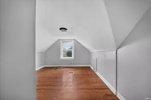 601 E Irvington Ave, South Bend, IN 46614 - Photo 20