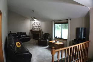 51976 Westwood Forest Dr, South Bend, IN 46628 - Photo 16