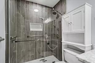 510 E 15th St, Mishawaka, IN 46544 - Photo 24