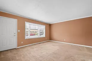 510 E 15th St, Mishawaka, IN 46544 - Photo 8