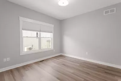 421 Shepherds Way, Osceola, IN 46561 - Photo 18