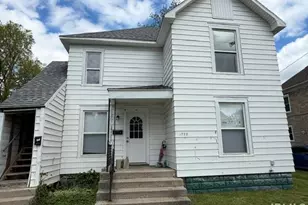 1722 10th St, Elkhart, IN 46516 - Photo 1