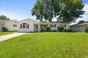 815 E 8th St, Mishawaka, IN 46544 - Photo 1