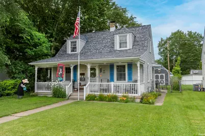 825 E Donmoyer Avenue, South Bend, IN 46614 - Photo 2