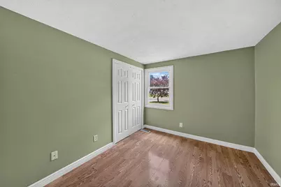 602 W Elm Street, New Carlisle, IN 46552 - Photo 12