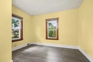 123 E Victoria St, South Bend, IN 46614 - Photo 20