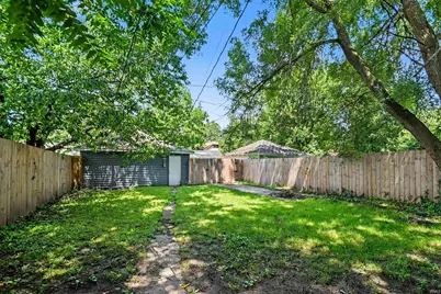 123 E Victoria Street, South Bend, IN 46614 - Photo 26