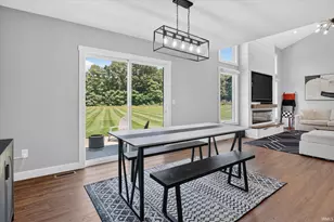 30949 Villa Dr, Granger, IN 46530 - Photo 8