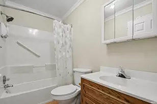 55207 Glenn Rd, South Bend, IN 46628 - Photo 24