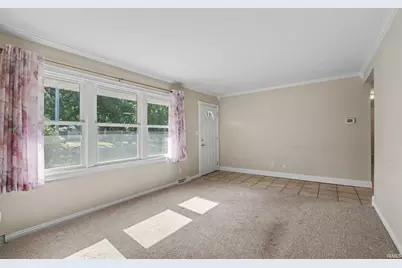 55207 Glenn Road, South Bend, IN 46628 - Photo 4