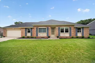 1705 Brookwood Dr, Elkhart, IN 46514 - Photo 1