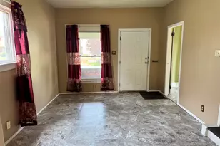 214 E Broadway St, South Bend, IN 46601 - Photo 2