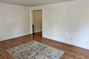 2219 W Bulla St, South Bend, IN 46628 - Photo 6