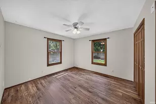 55757 Whispering Woods Ln, Osceola, IN 46561 - Photo 22