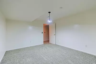 18131 N Cloverleaf Drive, South Bend, IN 46637 - Photo 40