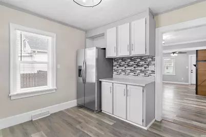 223 Prairie Avenue, Mishawaka, IN 46544 - Photo 8