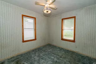1514 Maplehurst Ave, Mishawaka, IN 46545 - Photo 14
