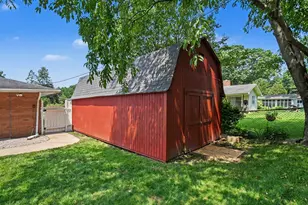 52666 Highland Dr, South Bend, IN 46635 - Photo 32