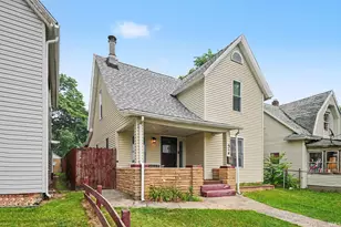 214 E Battell St, Mishawaka, IN 46545 - Photo 1