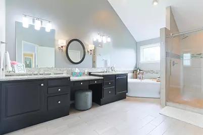 14256 Parkridge Drive, Granger, IN 46530 - Photo 22