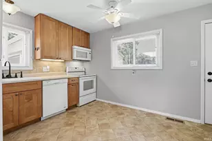 15525 Darden Rd, Granger, IN 46530 - Photo 12