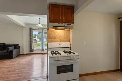 234 W Lawrence Street, Mishawaka, IN 46545 - Photo 16