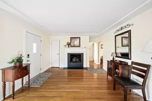 1517 Rosemary Ln, South Bend, IN 46637 - Photo 6