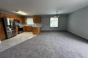 110 Lyn Dee Ct, New Carlisle, IN 46552 - Photo 10