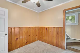 1702 S Taylor St, South Bend, IN 46613 - Photo 22