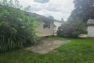 1517 Crestwood Blvd, South Bend, IN 46635 - Photo 18