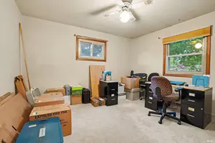 1517 Crestwood Blvd, South Bend, IN 46635 - Photo 12