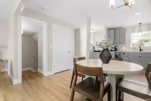 429 N Eddy St, South Bend, IN 46617 - Photo 6