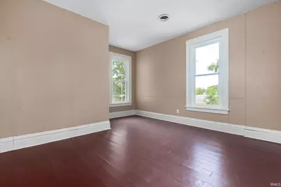 732 W Michigan Street, New Carlisle, IN 46552 - Photo 24