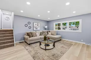 52680 Walsingham Ln, South Bend, IN 46637 - Photo 6